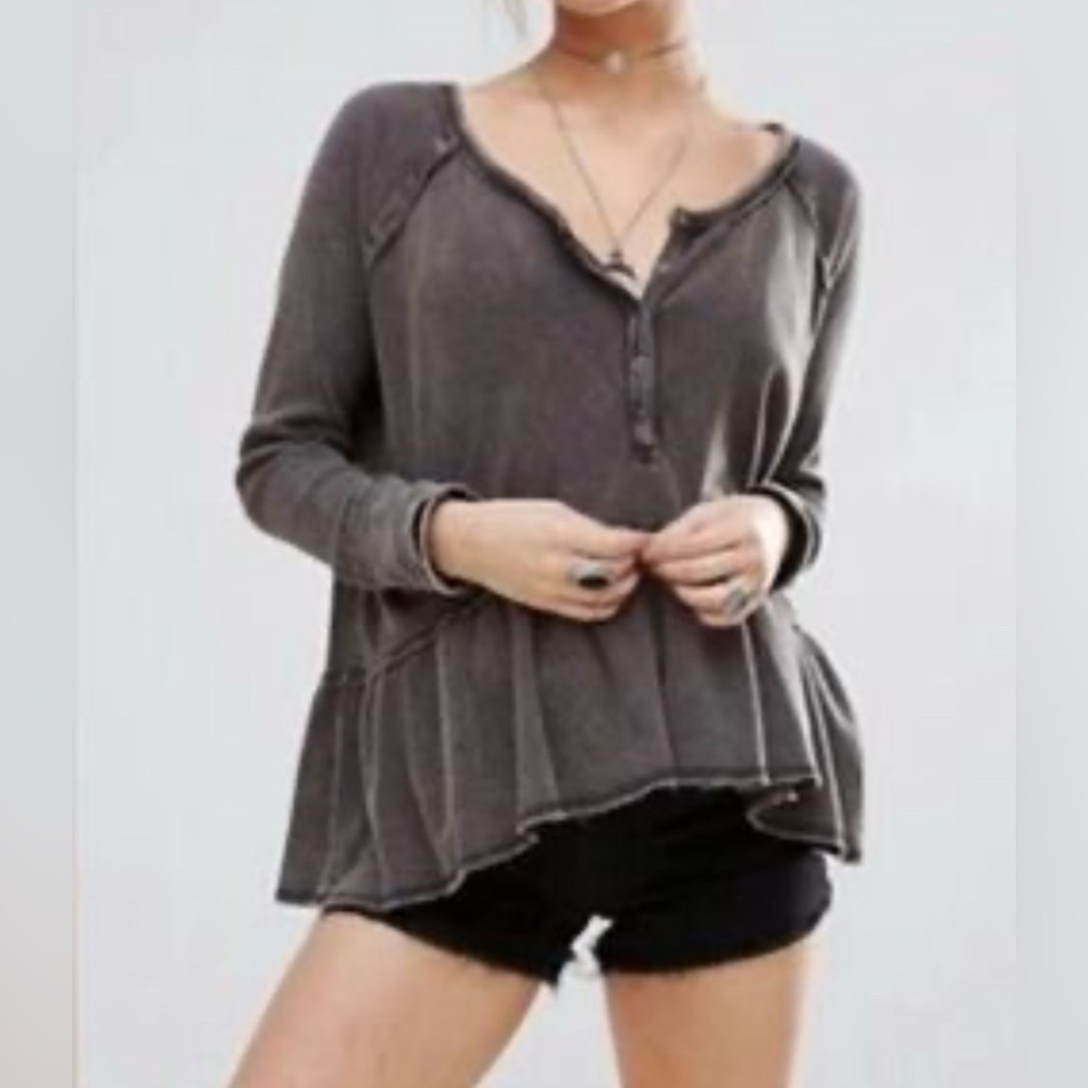 Free People We the Free 5-Snap Thermal Slouchy Top petite small